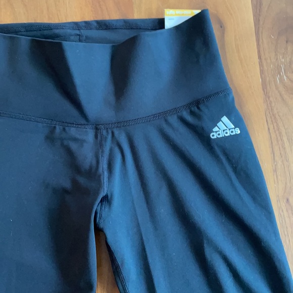 NWT Adidas Leggings size Small - Picture 2 of 8